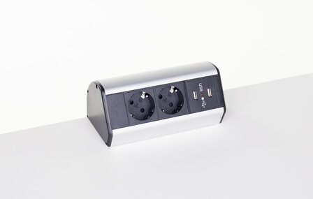 Powerbox 2 x Stroom + 2x USB-A lader