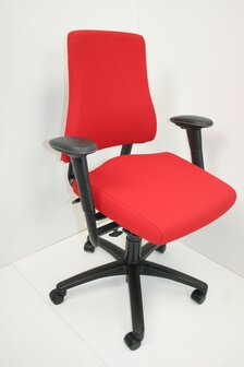 Jong gebruikte Axia office bureaustoel met 4D armleggers